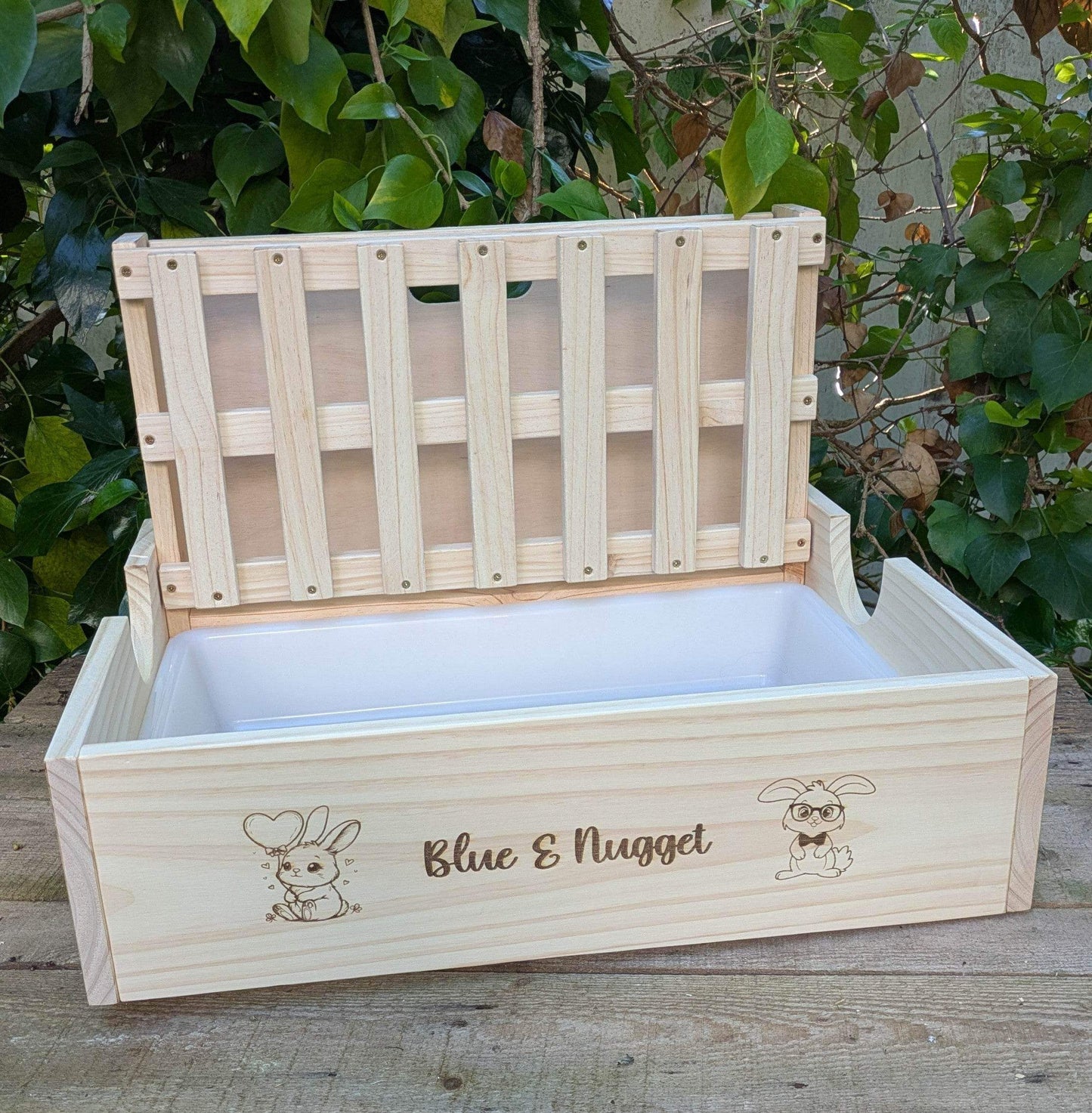 Henera para conejos con bordes elevados - Los Nidos de David